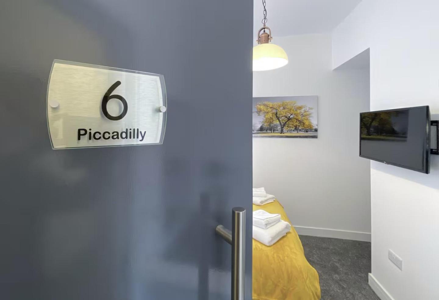 Piccadilly By Pureserviced Plymouth Extérieur photo